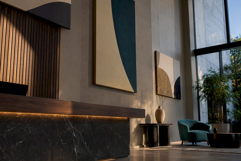 10 Hotel Wall Art Ideas Sized for Procurement Teams