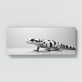 Gecko Monochrome Minimalism 86