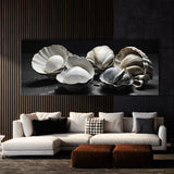 Clam Monochrome Elegance 90