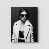 Woman Model 9 Wall Art